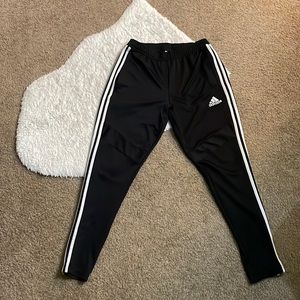 Adidas men’s medium black track/soccer pants
